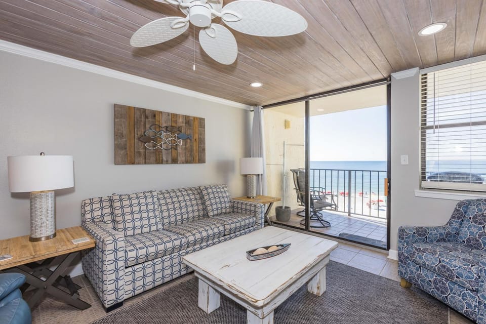 Gulf House #402 House in Gulf Shores