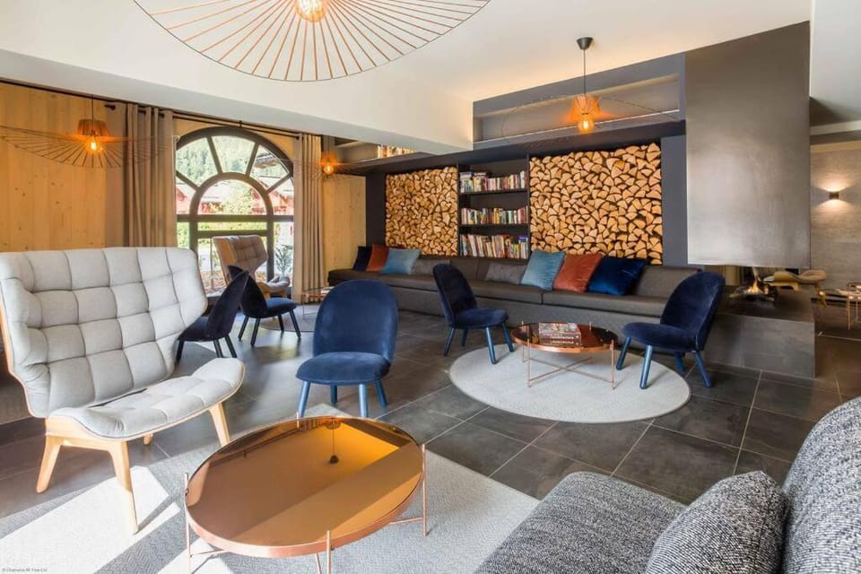 Modern 2BR 5* pool gym spa garage Mont-Blanc view Apartment in Chamonix