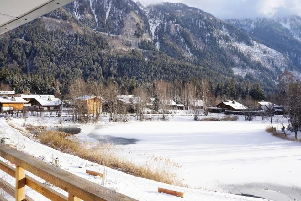 Modern 2BR 5* pool gym spa garage Mont-Blanc view Apartment in Chamonix