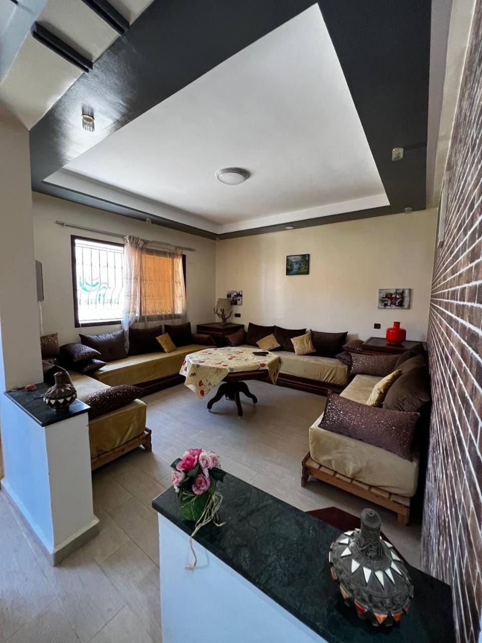 TV and multimedia, Living room, Dining area