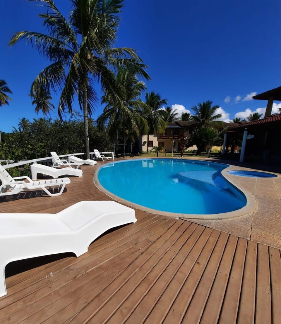 Flat Praia Taperapuã PS Apartment in State of Bahia
