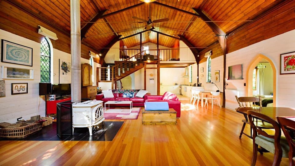 Blue Gum Church - Artistic Retreat Country House in Stanley