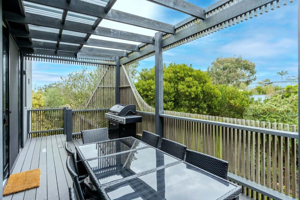 Balcony/Terrace, Seating area, Garden view