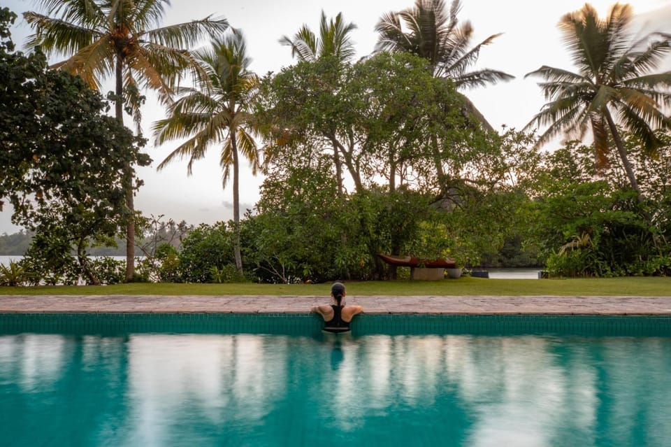 People, Swimming pool