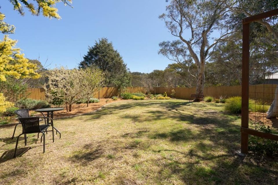 Alleura House Serene Bushland 4BR Families Groups House in Blue Mountains