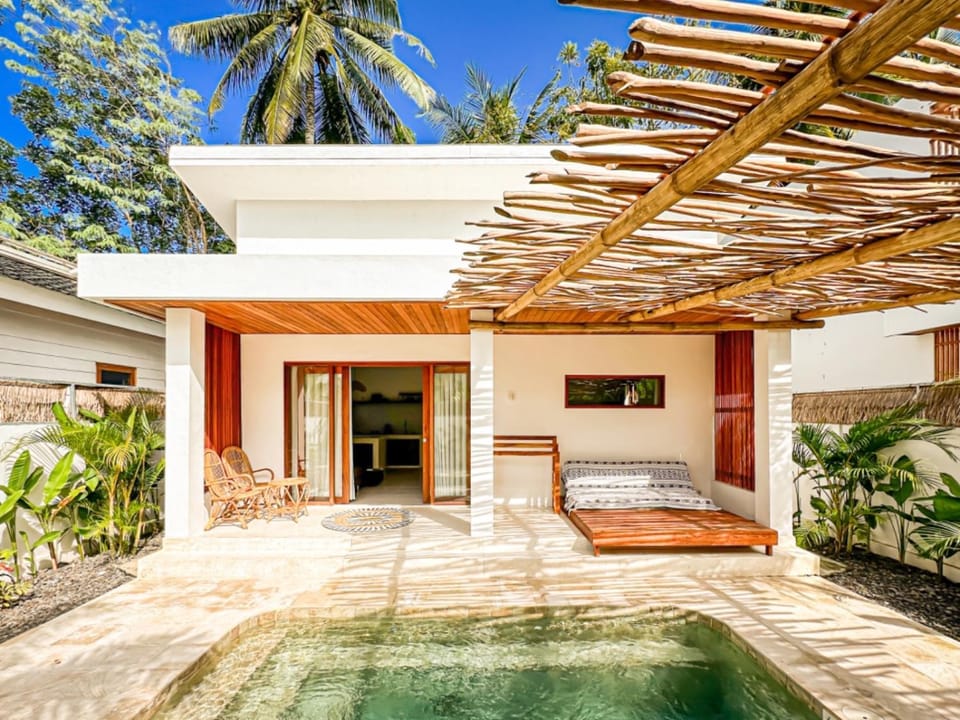 Private Pool Villa Retreat NAMU new one-bedroom 6unit Villa in Pujut