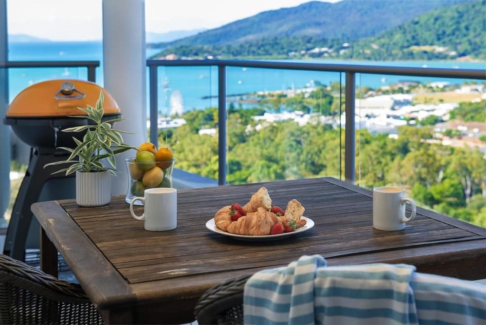 Pacific Blue Whitsunday - Studio Apartment in Airlie Beach