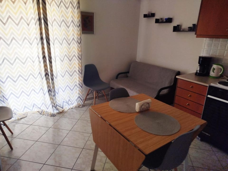 Small Apartment Trikala Apartment in Trikala