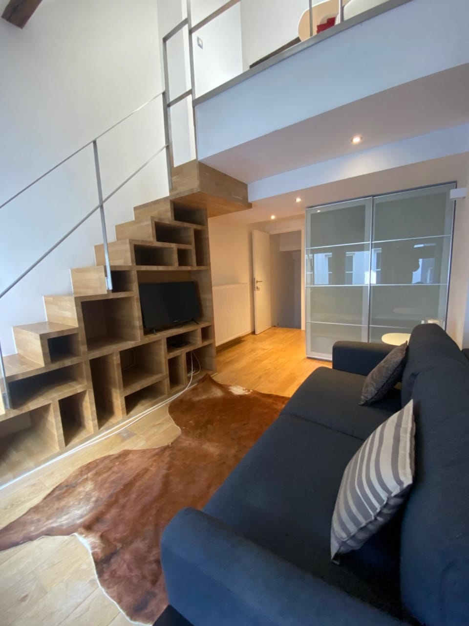 TRIPLEX NEUVICE Apartment in Liège