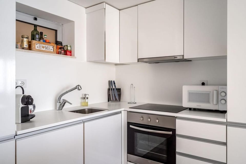 Janelas de Zimbra Lovely Apt with Pool and Sea View by Lisbeyond Apartment in Sesimbra
