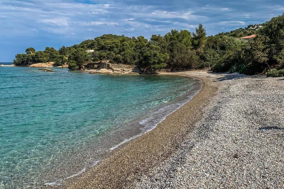 Nearby landmark, Natural landscape