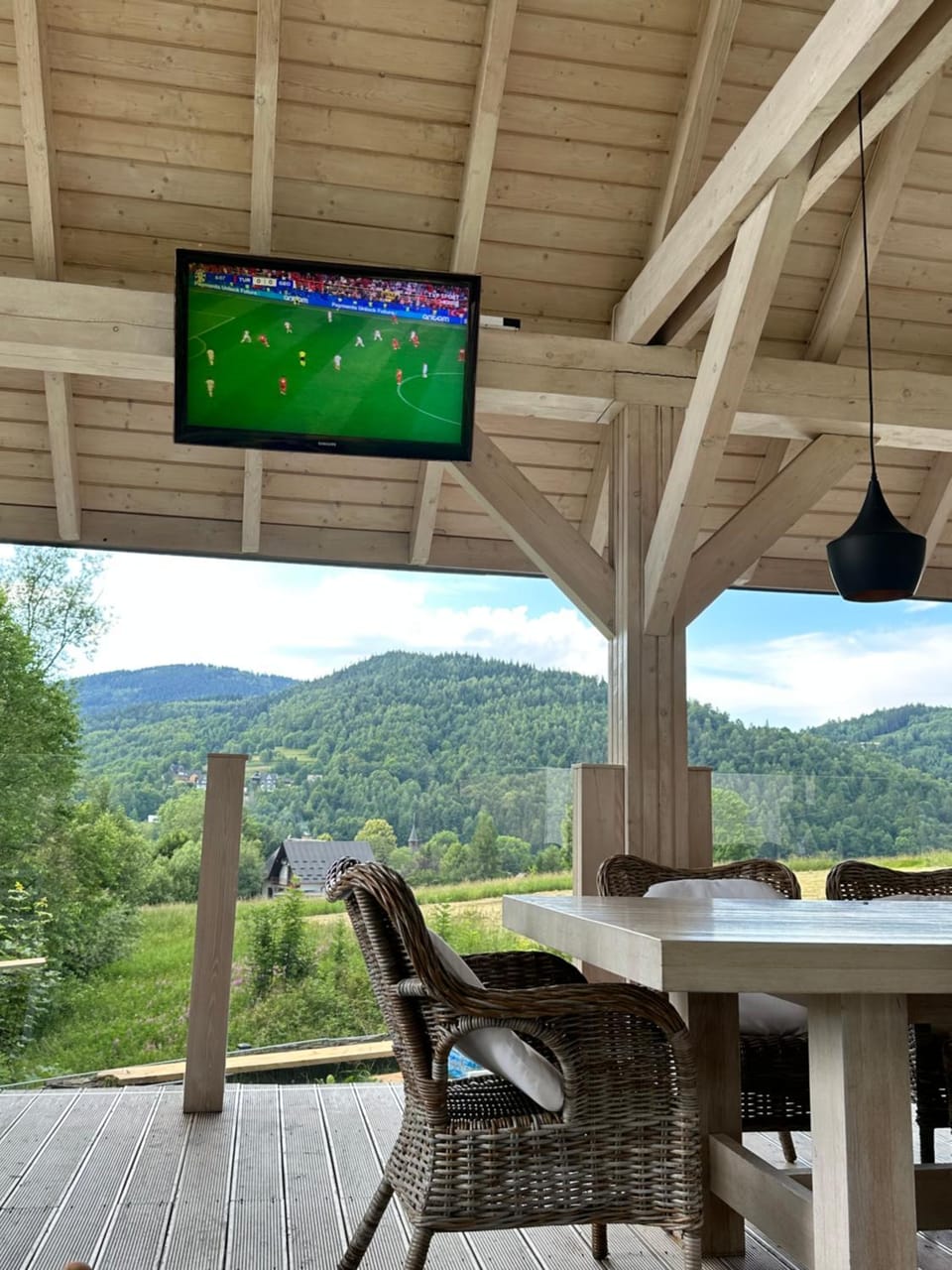 Patio, TV and multimedia