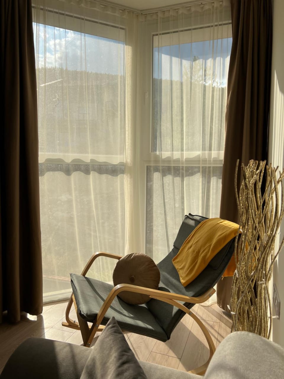 View (from property/room), View (from property/room), Living room, Seating area