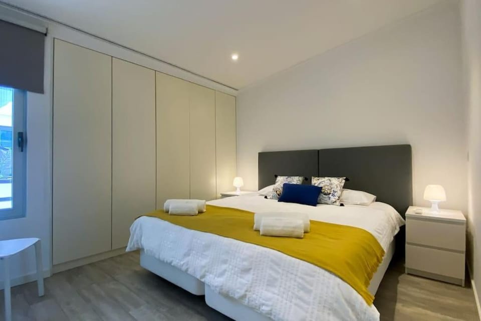 Bedroom, wardrobe