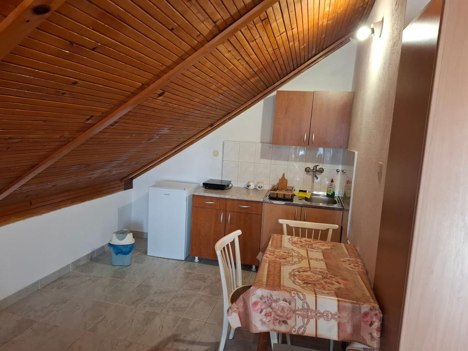 Apartman Marija Tivat 100m from the beach Apartment in Kotor Municipality