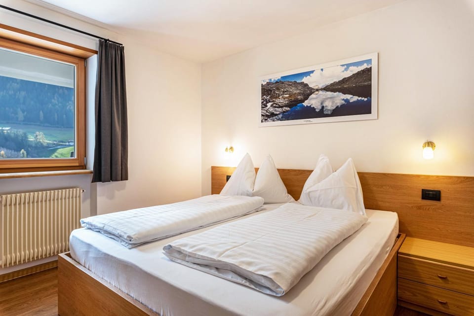 Property building, Living room, Bedroom