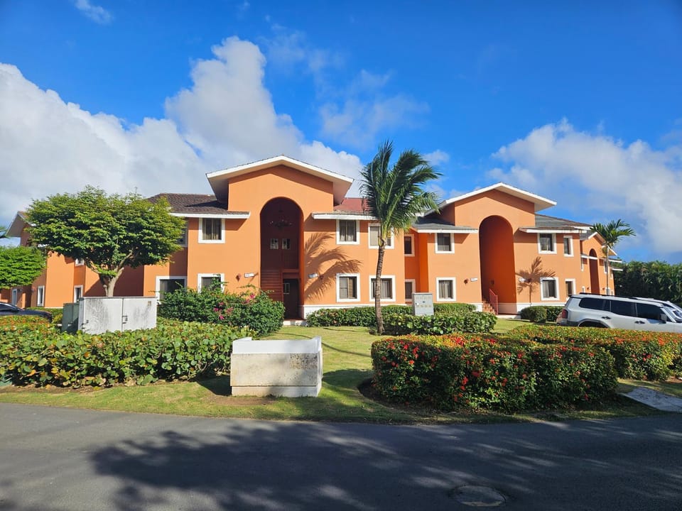 Property building, Garden, Garden view
