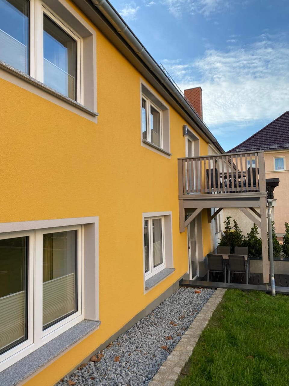 Property building, Balcony/Terrace