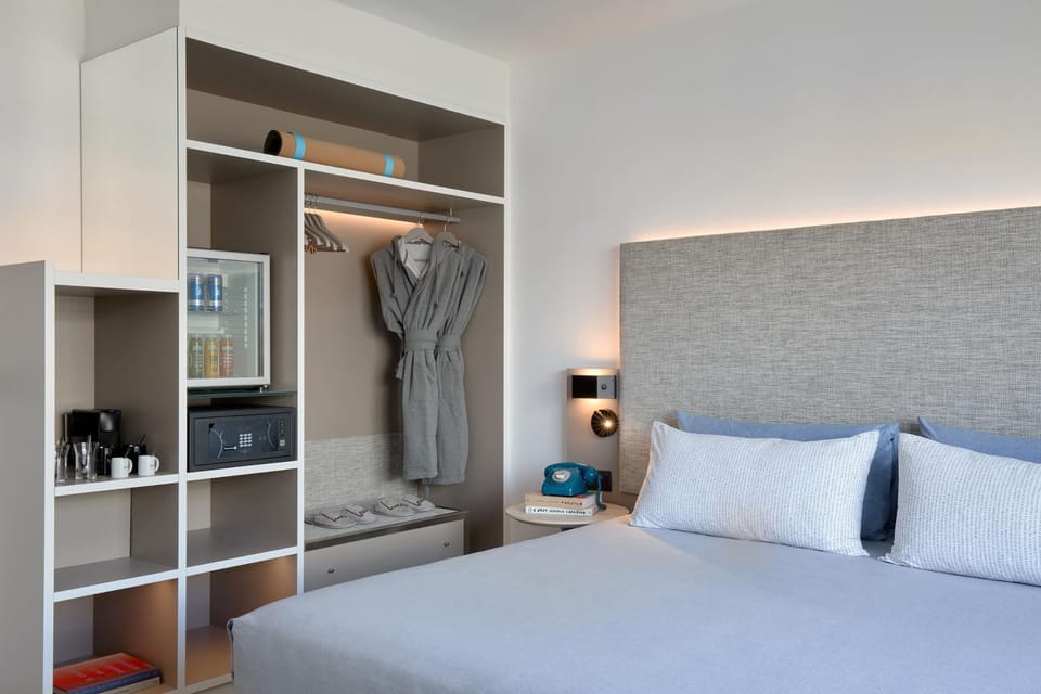Bed, Coffee/tea facilities, Bedroom, Drinks