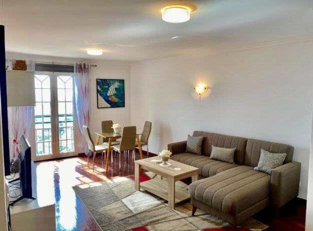 Achada 1 Bedroom Apartment in Funchal Apartment in Funchal