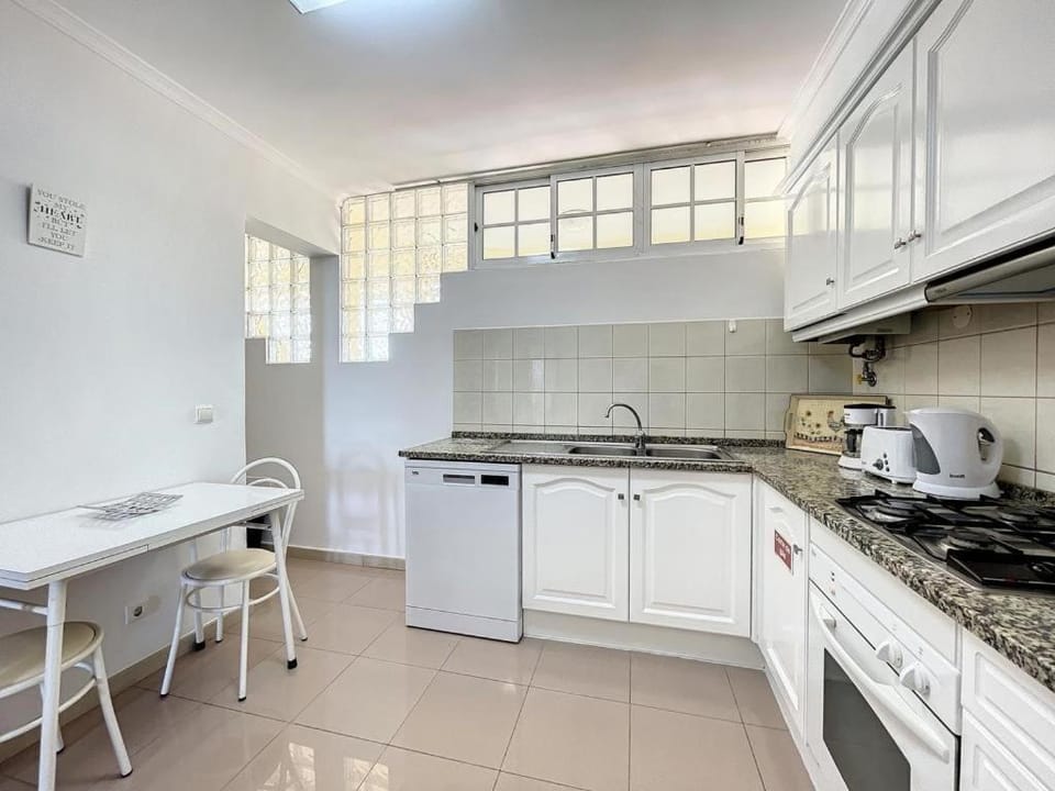 Achada 1 Bedroom Apartment in Funchal Apartment in Funchal