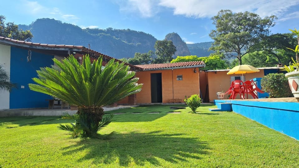 Casa de Campo Pedra Bicuda House in State of São Paulo