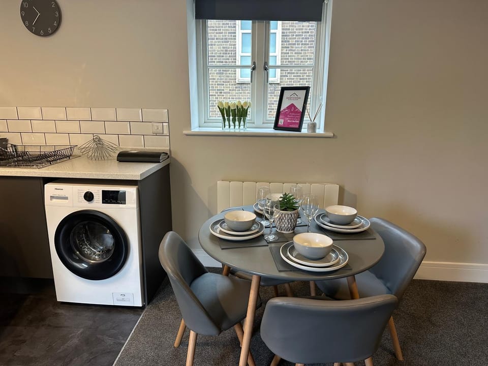 Maple House by ShortStays4U A lovely 2Bedroom House with free parking in town centre! Apartment in Kings Lynn