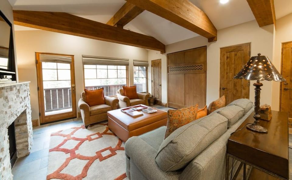 Studio Living in the Mountains Apartment in Deer Valley