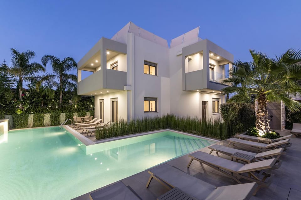 Property building, Patio, Night, Pool view, Swimming pool, sunbed