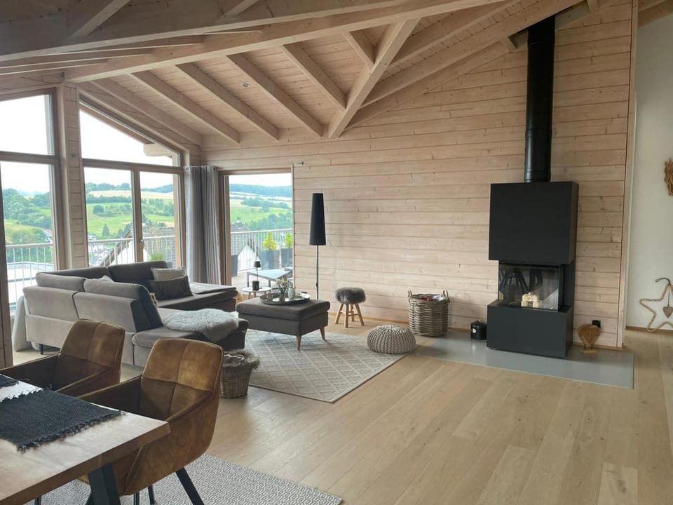 Oaktree-Cottage House in Hesse