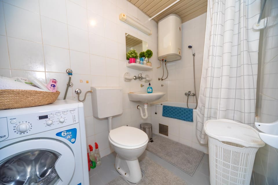Aloha Apartman Apartment in Montenegro