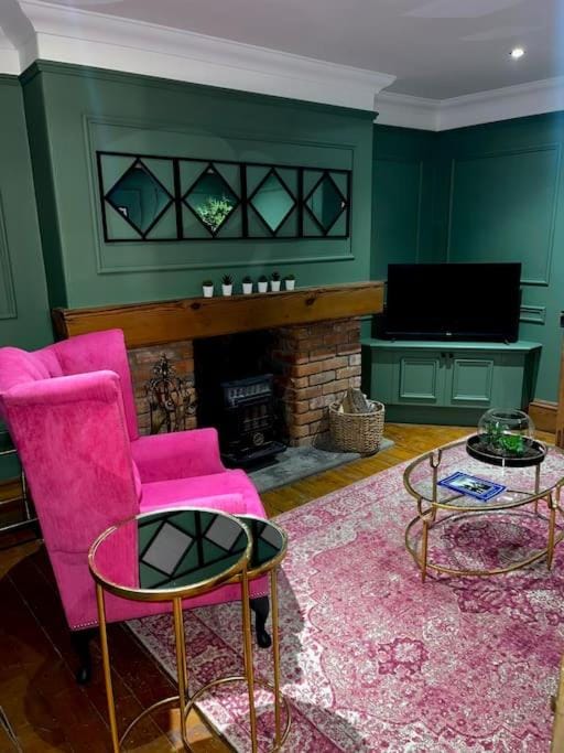 Historic Cottage in the Heart of Old Aberdeen. House in Aberdeen