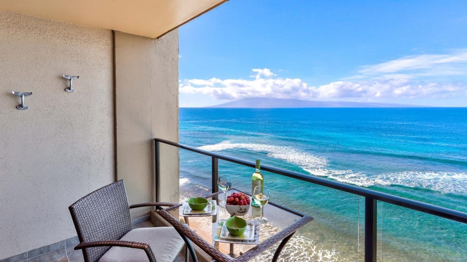 View (from property/room), Balcony/Terrace, Sea view