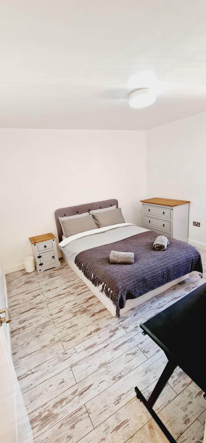 City centre lovely Apartment with the Cheapest Overnight Parking Apartment in Leicester