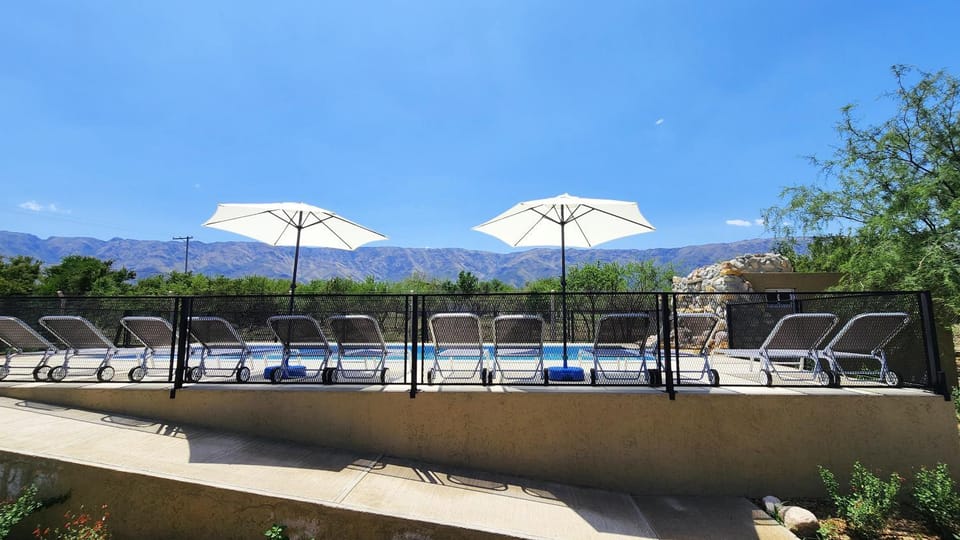 Mountain view, Swimming pool
