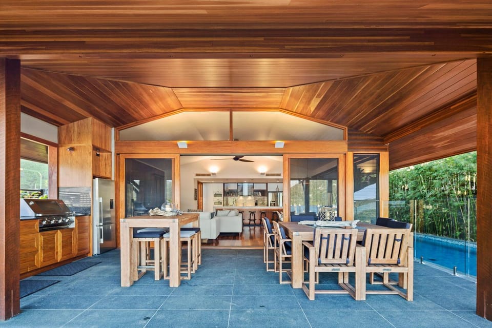 23 The Cove - Whitsunday Waterfront Living House in Airlie Beach
