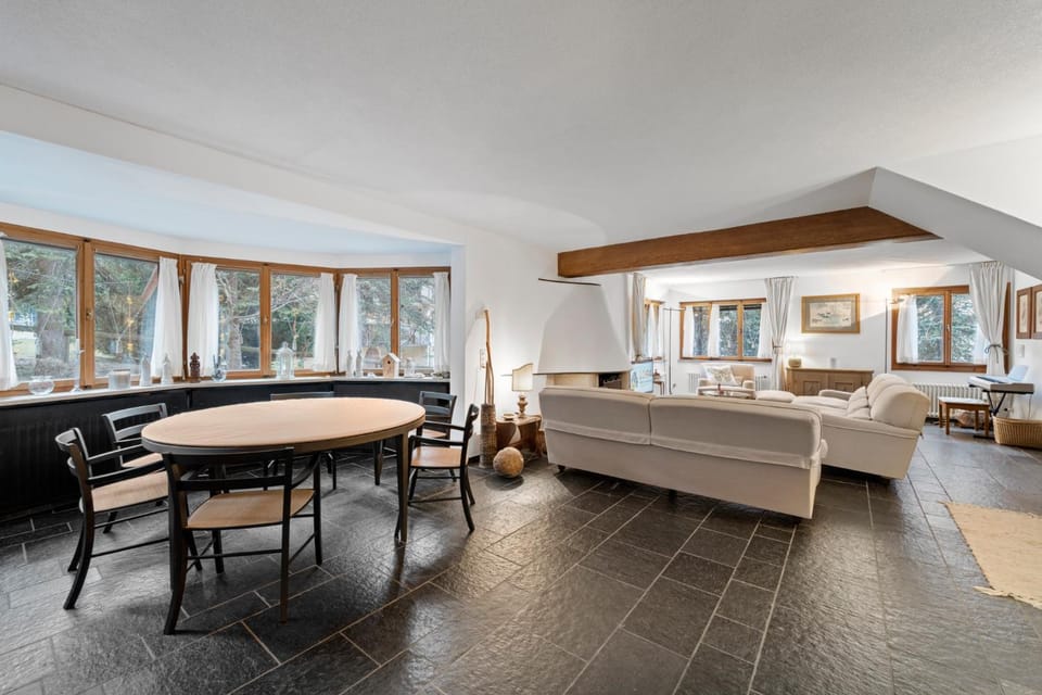 Chesa Alvan - Surlej House in Samedan