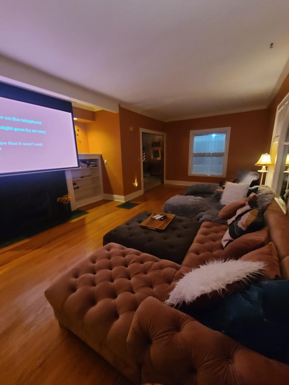 Communal lounge/ TV room, TV and multimedia, Living room, Evening entertainment