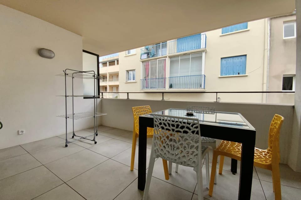 Balcony/Terrace, Dining area