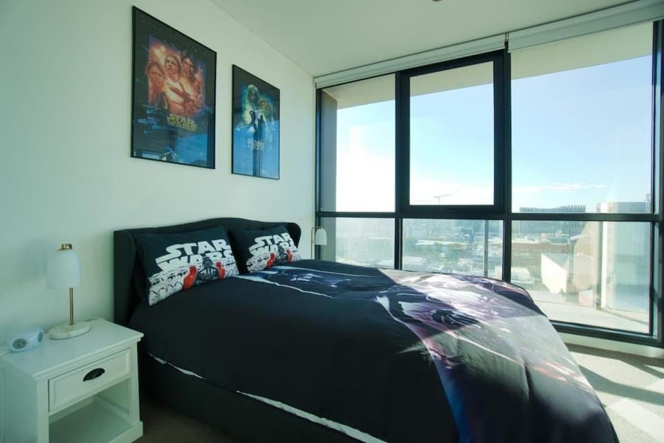 Star Wars Theme - Pool - Gym - Sauna - Steam Room Apartment in Adelaide