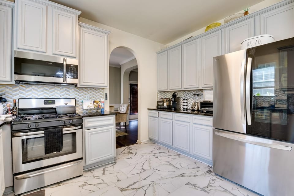 Snellville Abode < 9 Mi to Stone Mtn Park! House in Georgia