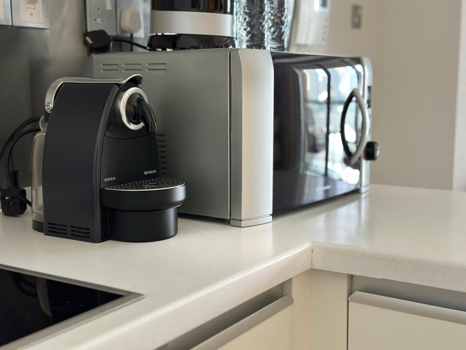 Coffee/tea facilities, Kitchen or kitchenette, minibar