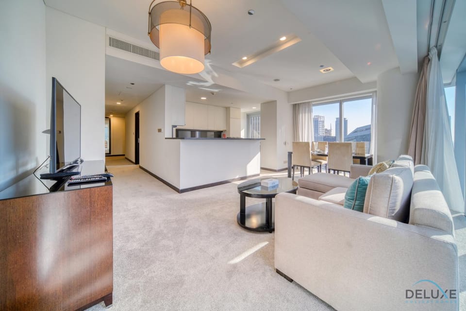TV and multimedia, Kitchen or kitchenette, Living room