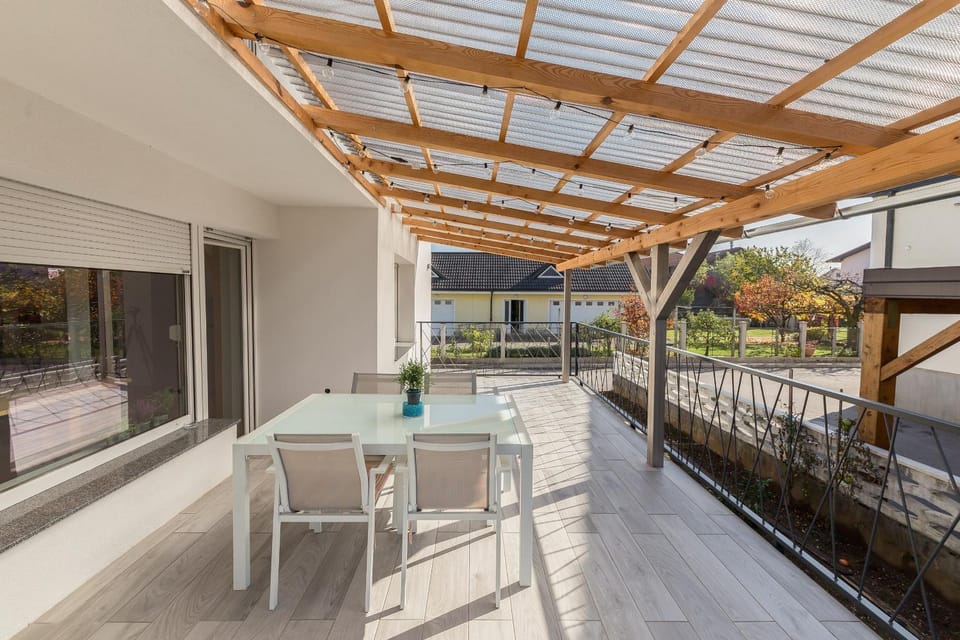 Day, View (from property/room), Balcony/Terrace