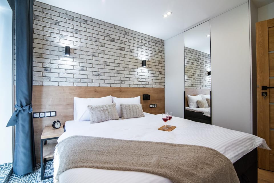 Bed, Photo of the whole room, Bedroom, wardrobe