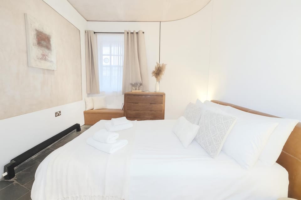 Kings cross St Pancras 1 Bed apartment, Sleep up to 4 Apartment in London Borough of Islington