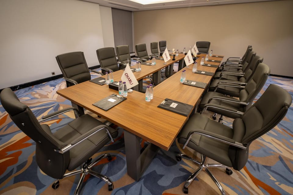Meeting/conference room