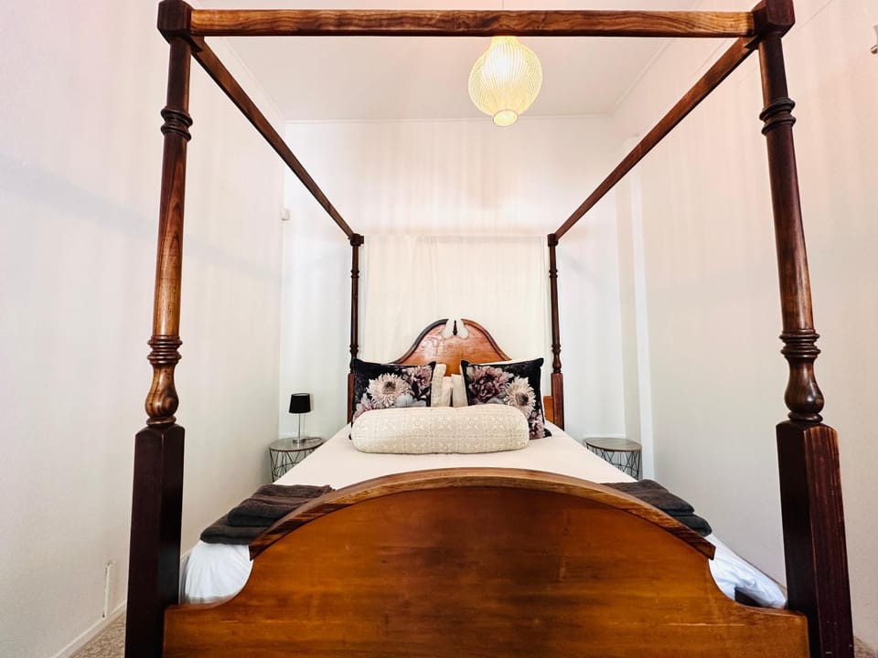 2-Bedroom Hermanus - Sleeps 4 - Near Sea Apartment in Hermanus