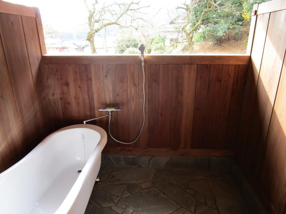Hot Tub, Bathroom, Open Air Bath