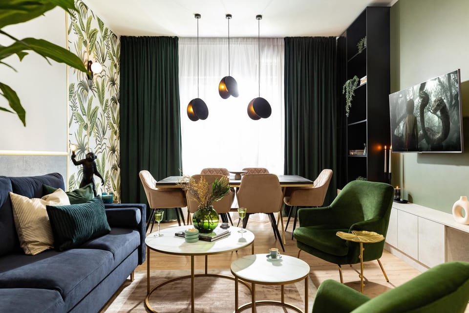 Living room, Dining area